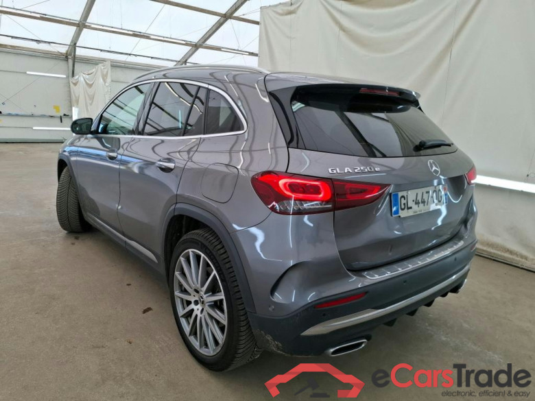 MERCEDES-BENZ GLA / 2020 / 5P / SUV 1.3 GLA 250 e AMG LINE DCT #2