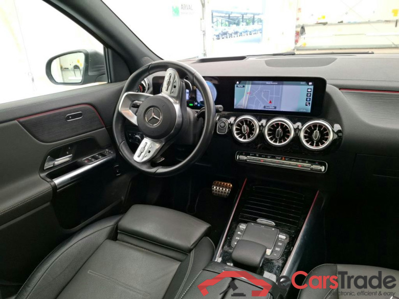 MERCEDES-BENZ GLA / 2020 / 5P / SUV 1.3 GLA 250 e AMG LINE DCT #5