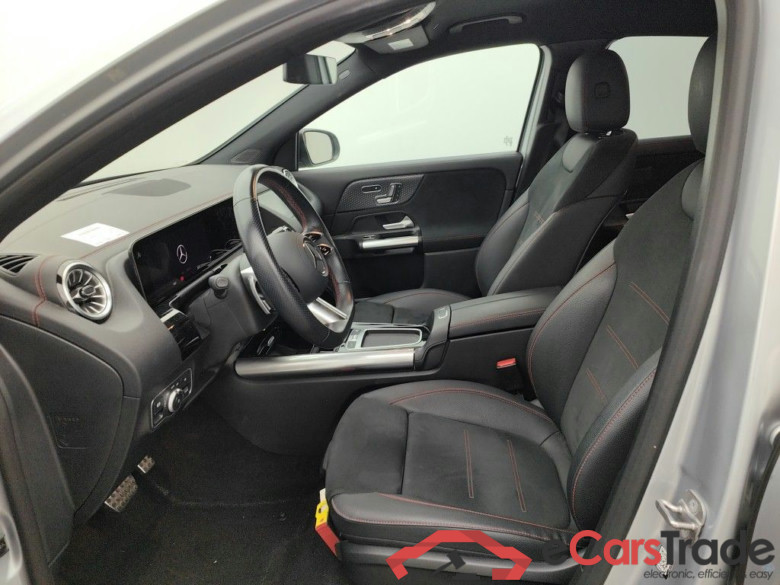 Mercedes-Benz EQA EQA 250+ AMG Line 5d #3
