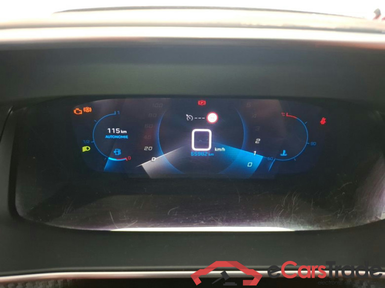 PEUGEOT 208 / 2019 / 5P / Berline Puretech 100 S&S Allure Business #6