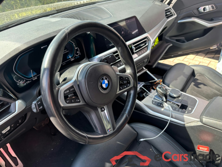 BMW 330e Plug-In Hybrid M-Sport Aut. LED LC-Pro Navi Hi-Fi 1/2 Sport-Leather-Alcantara KeylessGo Klima PDC ... #6