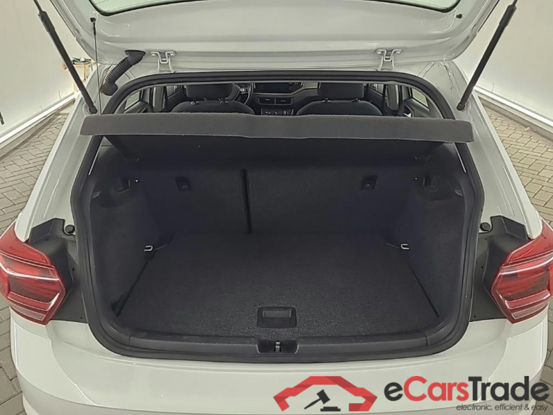 VOLKSWAGEN POLO 1.0 TSI 70kW 7-DSG Comfortline 5D #5
