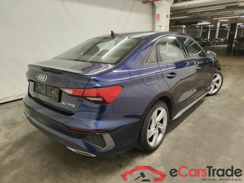 Audi A3 Berline 1.0 TFSi 30 81kW S tronic S line Bus. Ed 4d #2