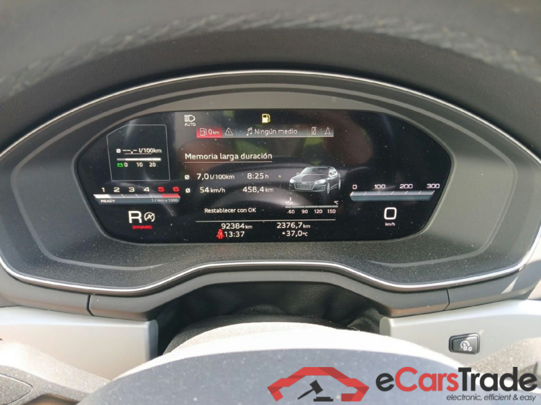 AUDI A5 / 2019 / 5P / berlina con portón Advanced 35 TDI 120kW S tronic Sportback #4