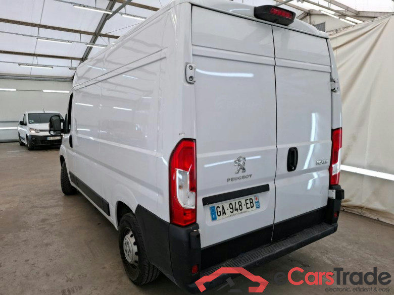 PEUGEOT Boxer / 2014 / 4P / Fourgon tôlé BlueHDi 120 S&S ASPHALT 333 L2H2 #2