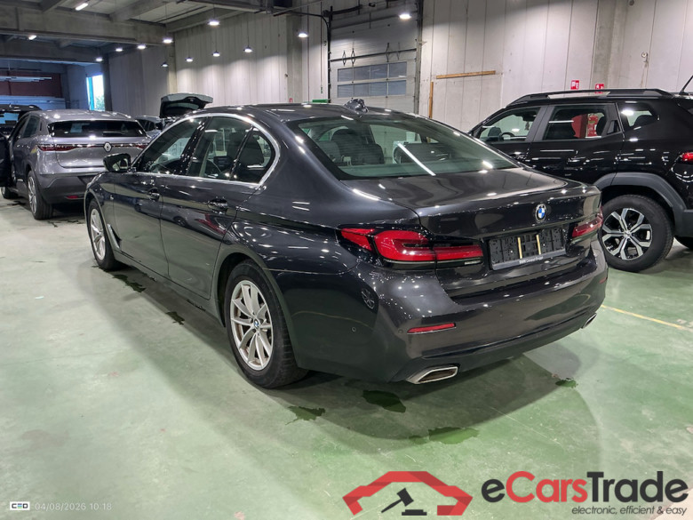 BMW 5 DIESEL - 2020 518 dA MHD #3