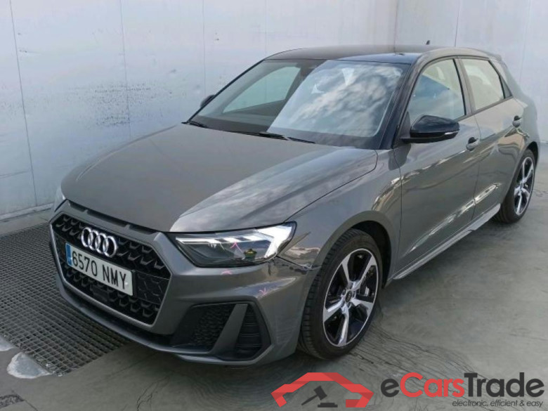 AUDI A1 / 2018 / 5P / berlina con portón Sportback Adrenali 30 TFSI 85kW S trn(SP)(SL)(AC1) #1