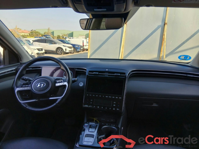 HYUNDAI Tucson / 2020 / 5P / todoterreno 1.6 TGDI PHEV 195kW Style Auto 4x4 #3