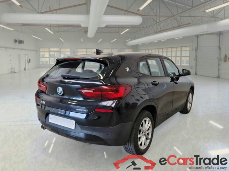 BMW X2 / 2017 / 5P / SUV SDRIVE 18I ADVANTAGE #2
