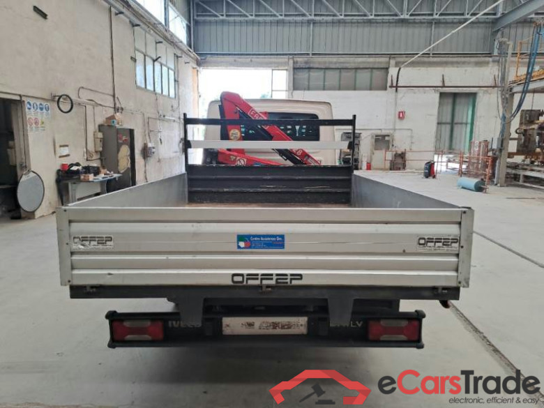 IVECO DAILY / 2014 / 4P / CAB.CABINA DOPPIA 35C15 D 6+1 3750 QUAD-TOR RG #6