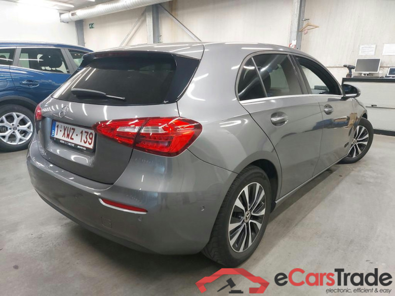 MERCEDES - MER A 180 d 116PK 7G-DCT Business Solution & Trailer Towing Hook #2