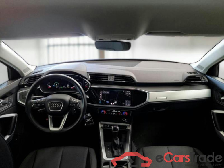 AUDI Q3 / 2018 / 5P / SUV 45 TFSI E S TRONIC S LINE EDITION #3