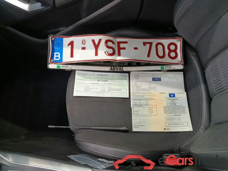Peugeot 308 SW 1.5 BlueHDi 130 S&S Active 5d #4