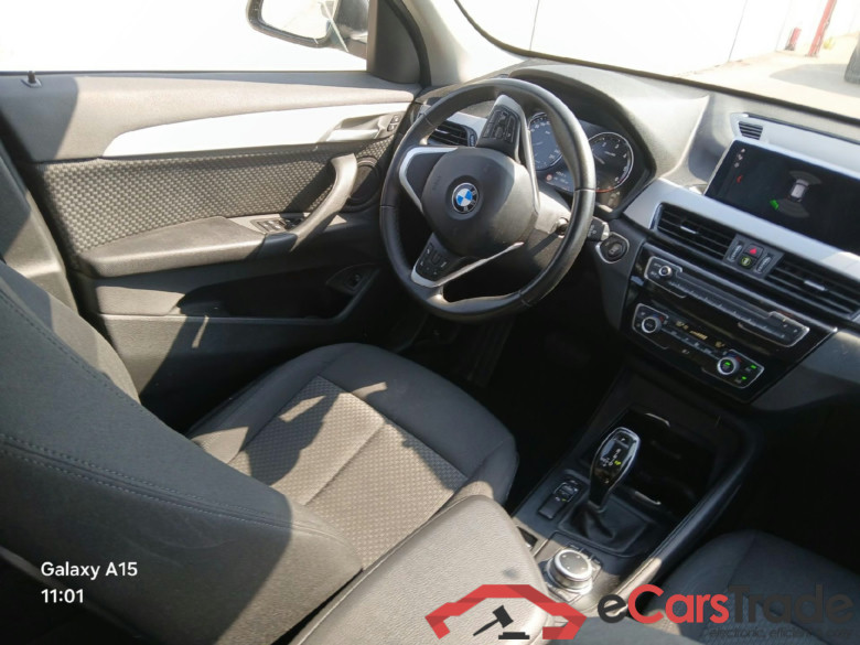 BMW X1 / 2019 / 5P / todoterreno sDrive18dA Corporate #3