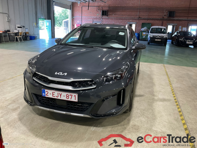 KIA XCEED 1.6 GDI PHEV DCT BUSINESS LINE #1