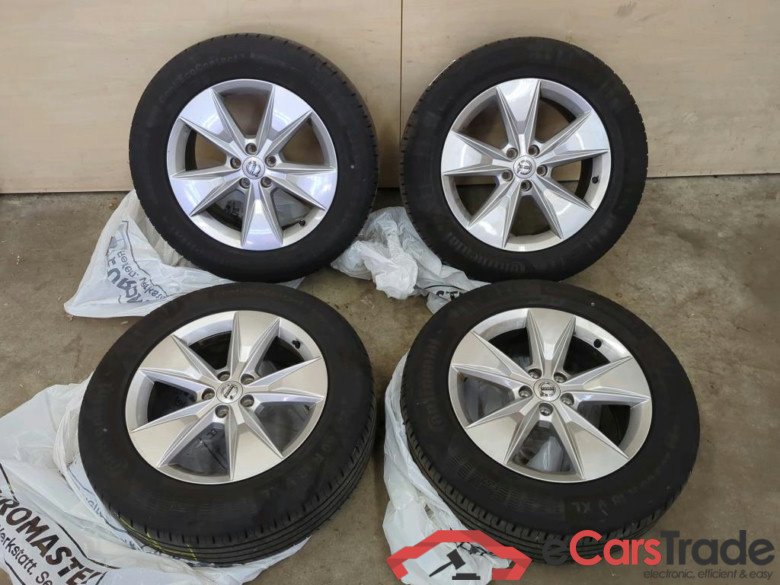 XC60 Core AWD 2.0 B4 145KW AT8 E6d #6