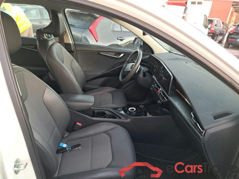 KIA Niro / 2022 / 5P / crossover 1.6 GDi HEV 104kW (141CV) Drive #6