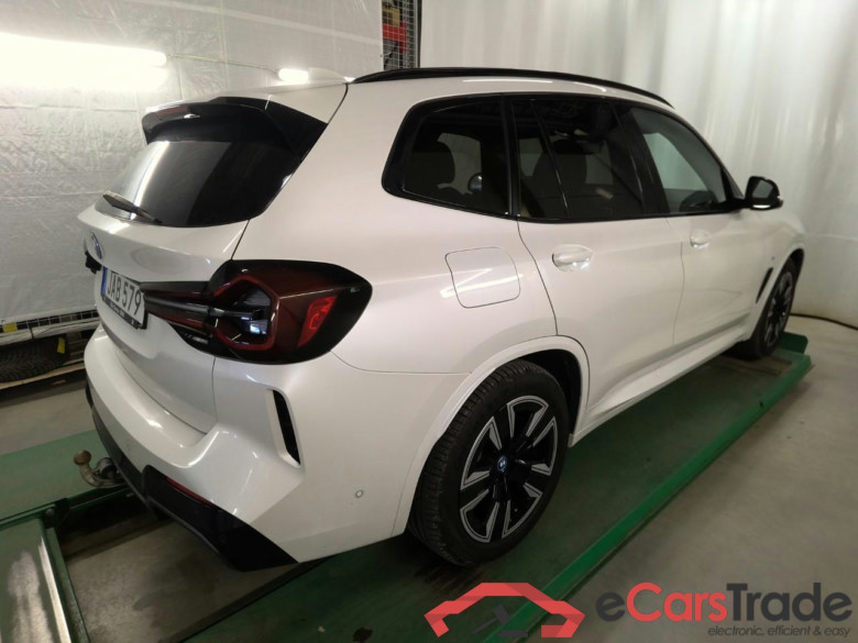 iX3 80kWh Charged Aut #3
