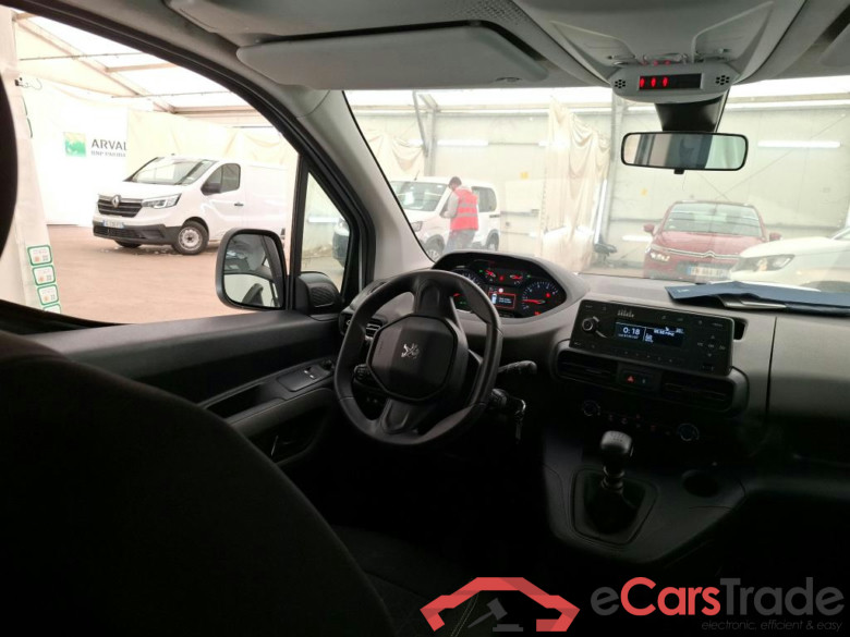 Rifter Active L1 1.2 PureTech 110 CV #5