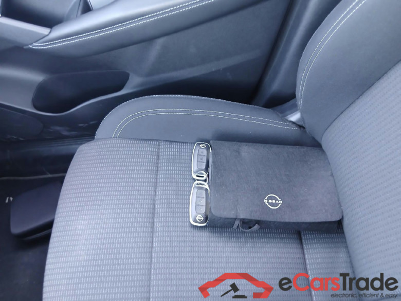 NISSAN QASHQAI / 2024 / 5P / todoterreno DIG-T 116kW (158CV) mHEV CVT Acenta #5