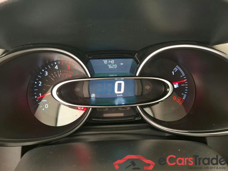 Clio IV Air MediaNav 1.5 dCi 75CV BVM5 E6 #6