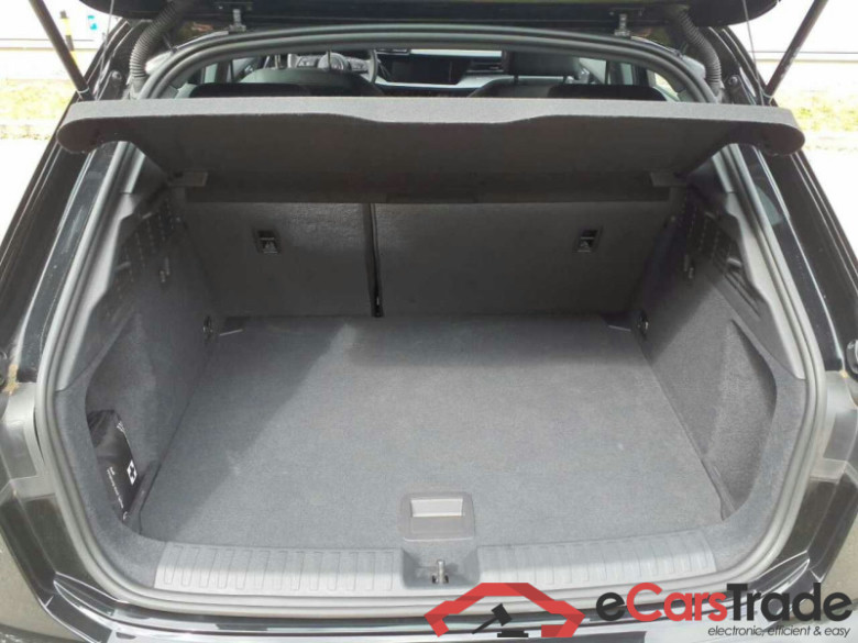 Audi A3 Sportback (8YF)(03.2024->2027) DE - LimS5 1.5 TFSI (MHEV) EU6e, S line, (Facelift) 2024 - 2025 #3