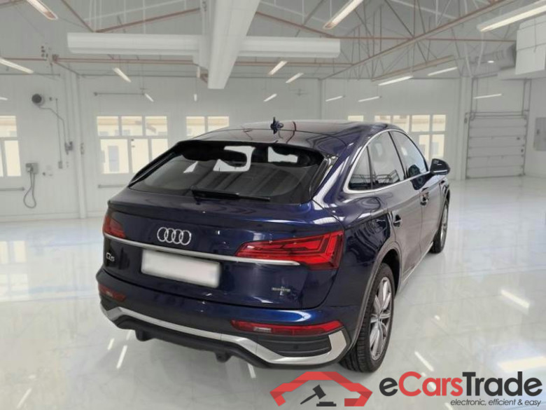 AUDI Q5 SPORTBACK / 2020 / 5P / SUV 55 TFSI E S LINE QUATTRO S TRONIC #2