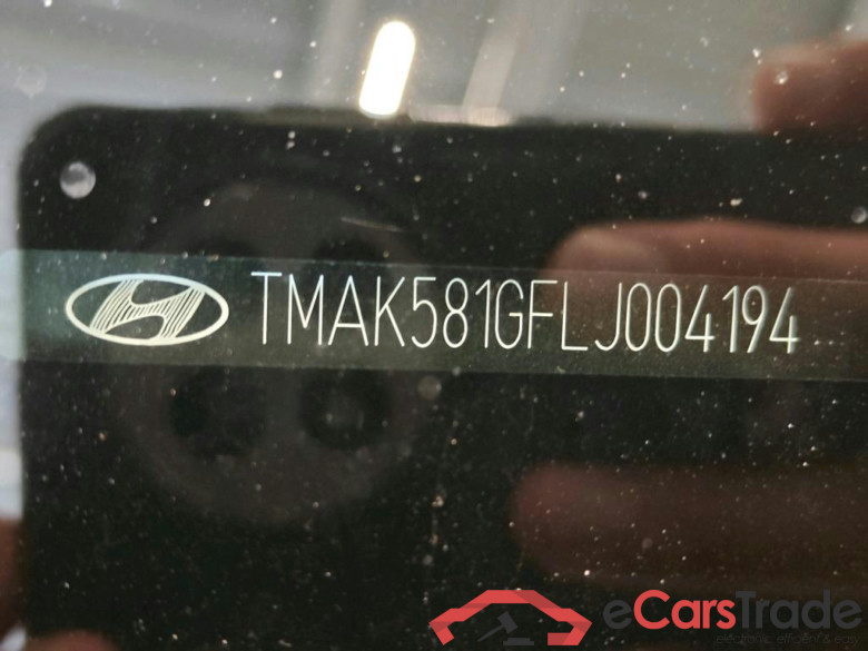 Hyundai KONA Limited Electric 64 kWh 5d #6