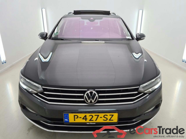 VOLKSWAGEN PASSAT VARIANT 1.5 TSI COMF. BUSINESS DSG #4