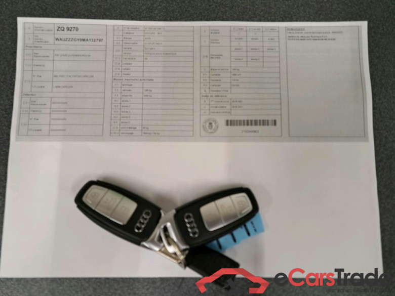AUDI - AUD A3 SB 35 TDi 150PK S-Tronic S line Pack Platinum With Heated Sport Seats & Matrix LED & B&O Sound & Shadow Look #4