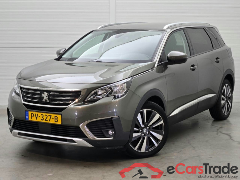 PEUGEOT 5008 1.2 PureTech Allure #1