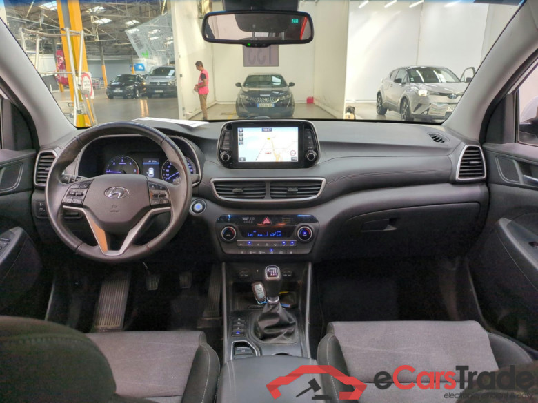 HYUNDAI Tucson / 2018 / 5P / SUV 1.6 CRDI 115 HYBRID 48V CREATIVE #5