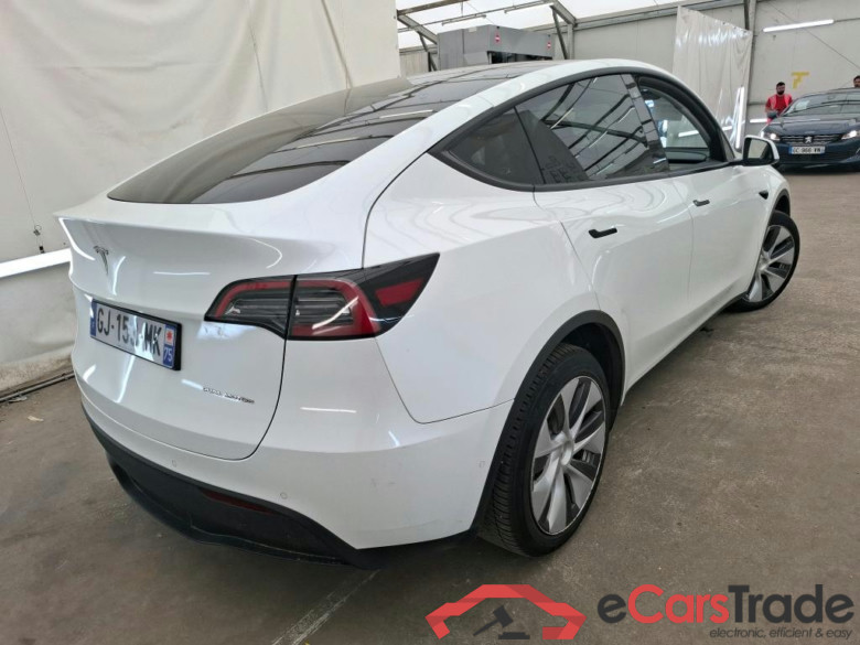 TESLA Model Y 2020 5P SUV Grand Autonomie Dual Motor AWD #4