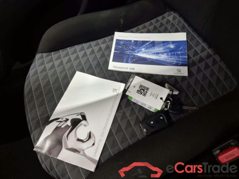 PEUGEOT 108 1.0 e-VTi Allure #6