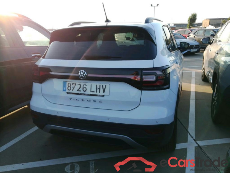 VOLKSWAGEN T-Cross / 2018 / 5P / todoterreno Advance 1.0 TSI 85kW (115CV) DSG (AC) #2