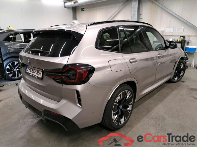 BMW I - BMW IX3 286PK Impressive With Climatic & Navigation & Vernasca Oyster Electric & Heated Seats & Dark Shadow Pack & Pano Roof   * ELECTRIC * #2