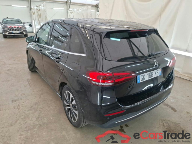 MERCEDES-BENZ Classe B / 2019 / 5P / monospace B 180 d Business Line Edition BA8 #2