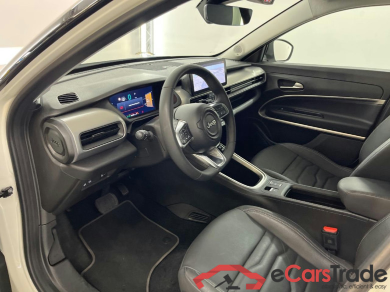 Jeep AVENGER 1.2t hev summit 74kW aut #5