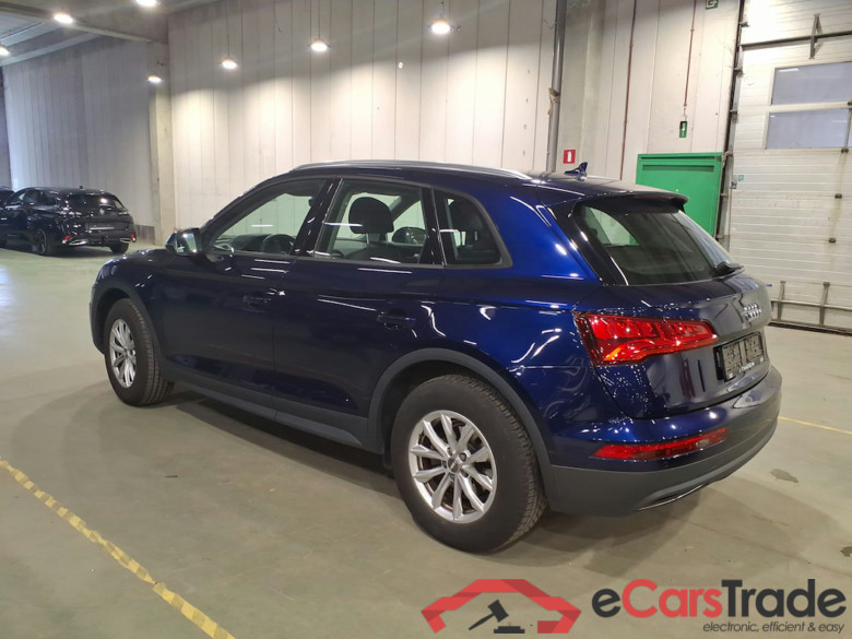 AUDI Q5 DIESEL - 2017 30 TDi Business Edition S tronic #2