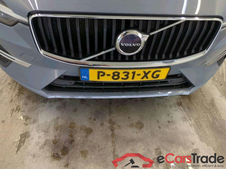 VOLVO XC60 2.0 B5 Inscription #4