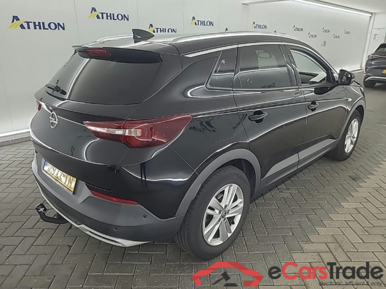 OPEL Grandland X 1.2 Turbo S&S 96kW Bus. Executive Auto 5D #3