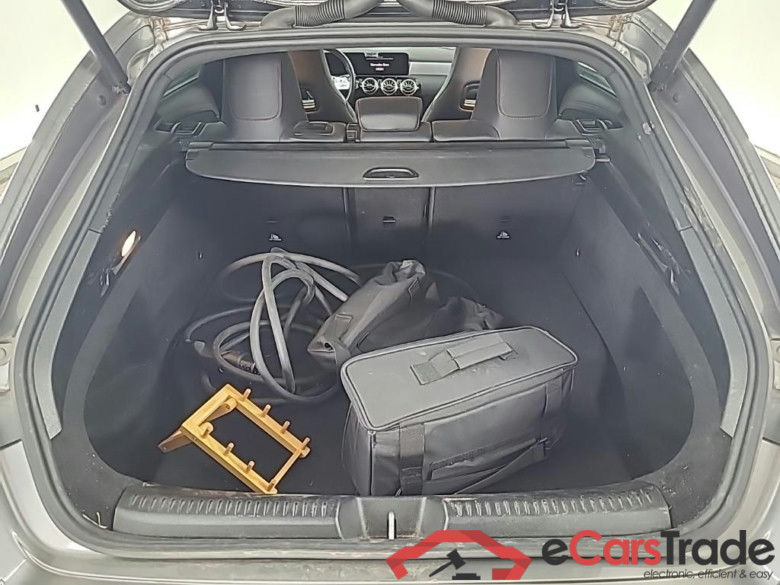 MERCEDES-BENZ CLA Shooting Brake CLA 250 e DCT AMG Line 5D 160kW #5