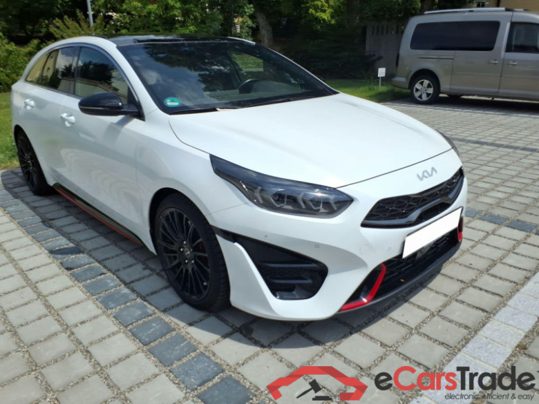 Kia ProCeed 