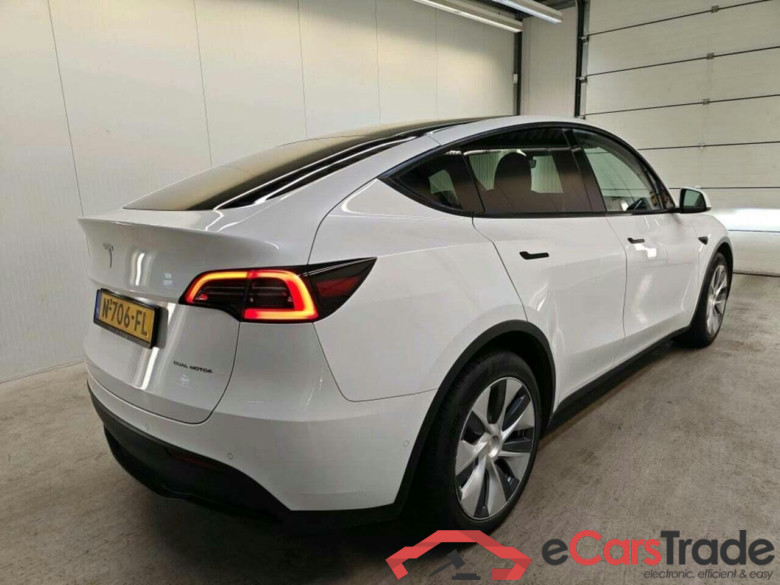 Tesla Model Y Long Range AWD 75kWh #2
