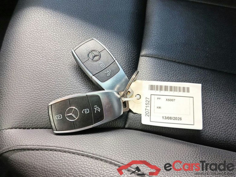 MERCEDES CLASSE CLA SHOOTING BREAK DIESEL (X118) CLA 200 d 150 Business Solution (EU6AP) 5d #4