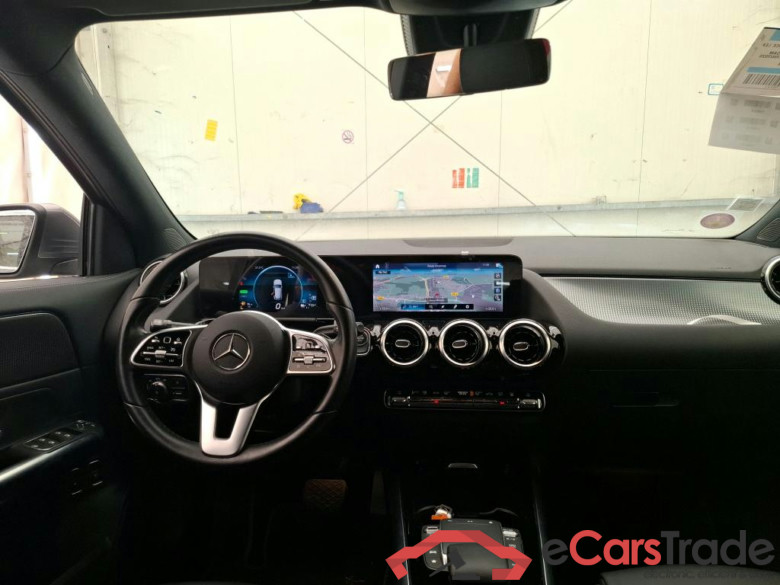 MERCEDES-BENZ GLA / 2020 / 5P / SUV 1.3 GLA 250 e BUSINESS LINE DCT #6