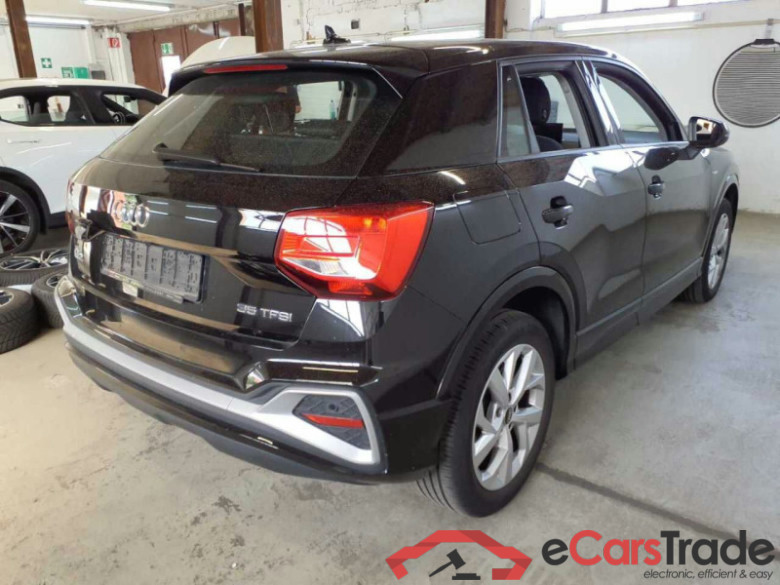 Audi Q2  #4