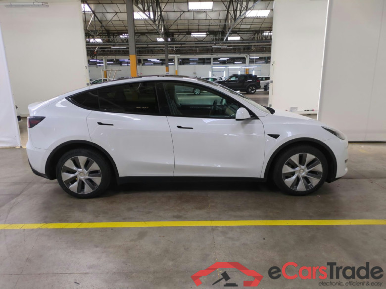 TESLA Model Y / 2020 / 5P / SUV Long Range Dual Motor AWD #6