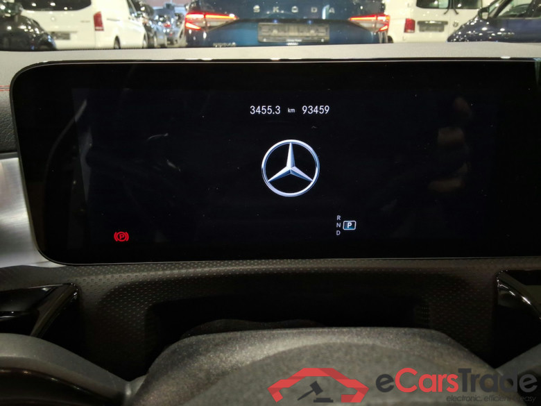 MERCEDES-BENZ CLA SHOOTING BRAKE 2.0 CLA 180 D AMG LINE DCT SH BR #5