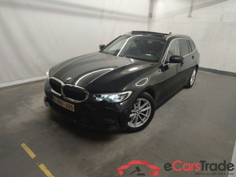 BMW 3 Reeks Touring 318dA (110 kW) 5d #1